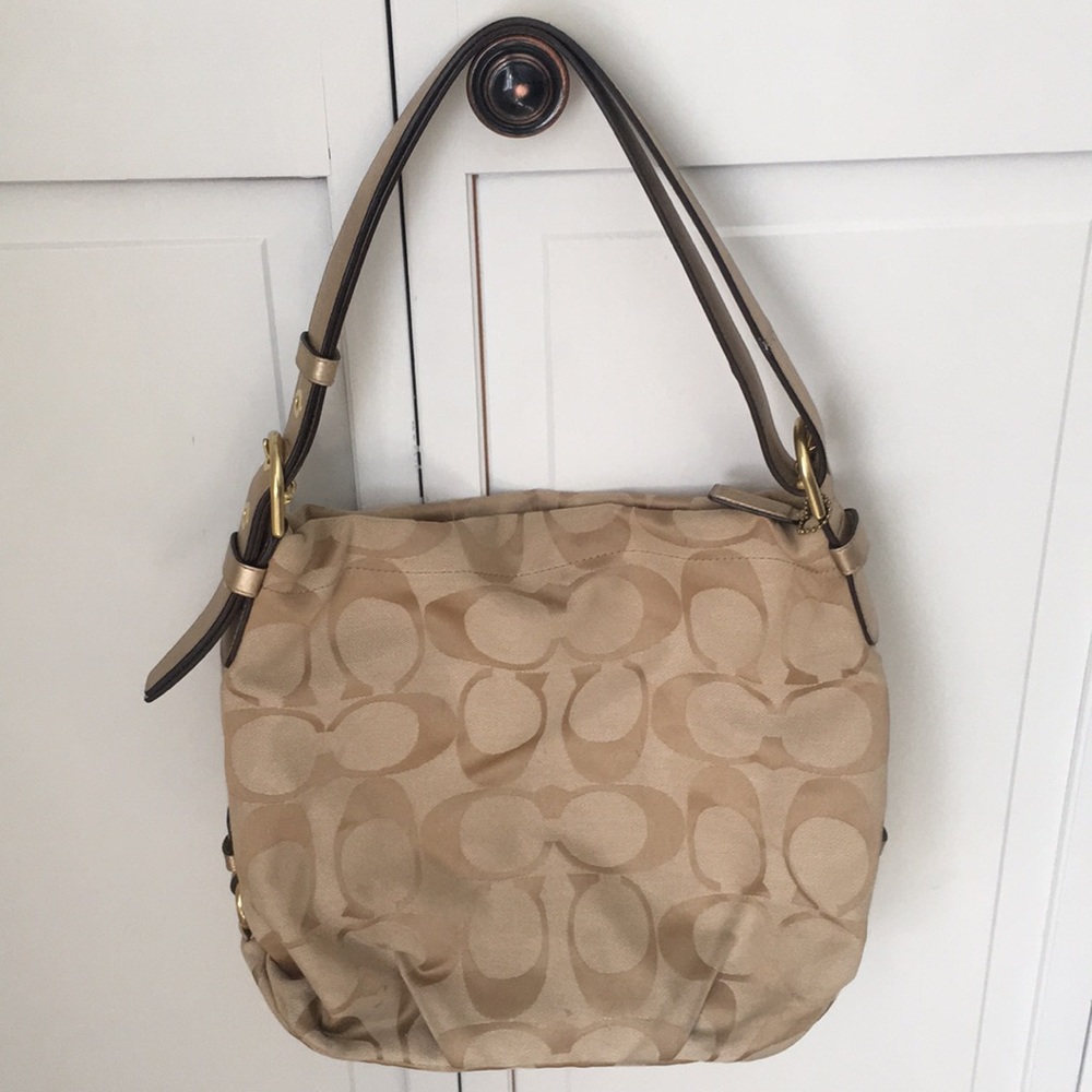 Coach Purse 👛